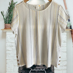 C & C CALIFORNIA LINEN SHORT SLEEVE STRIPED TOP SIZE MEDIUM